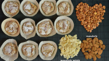 amaretti piemontesi a base di mandorle ricetta Molino Ballesio